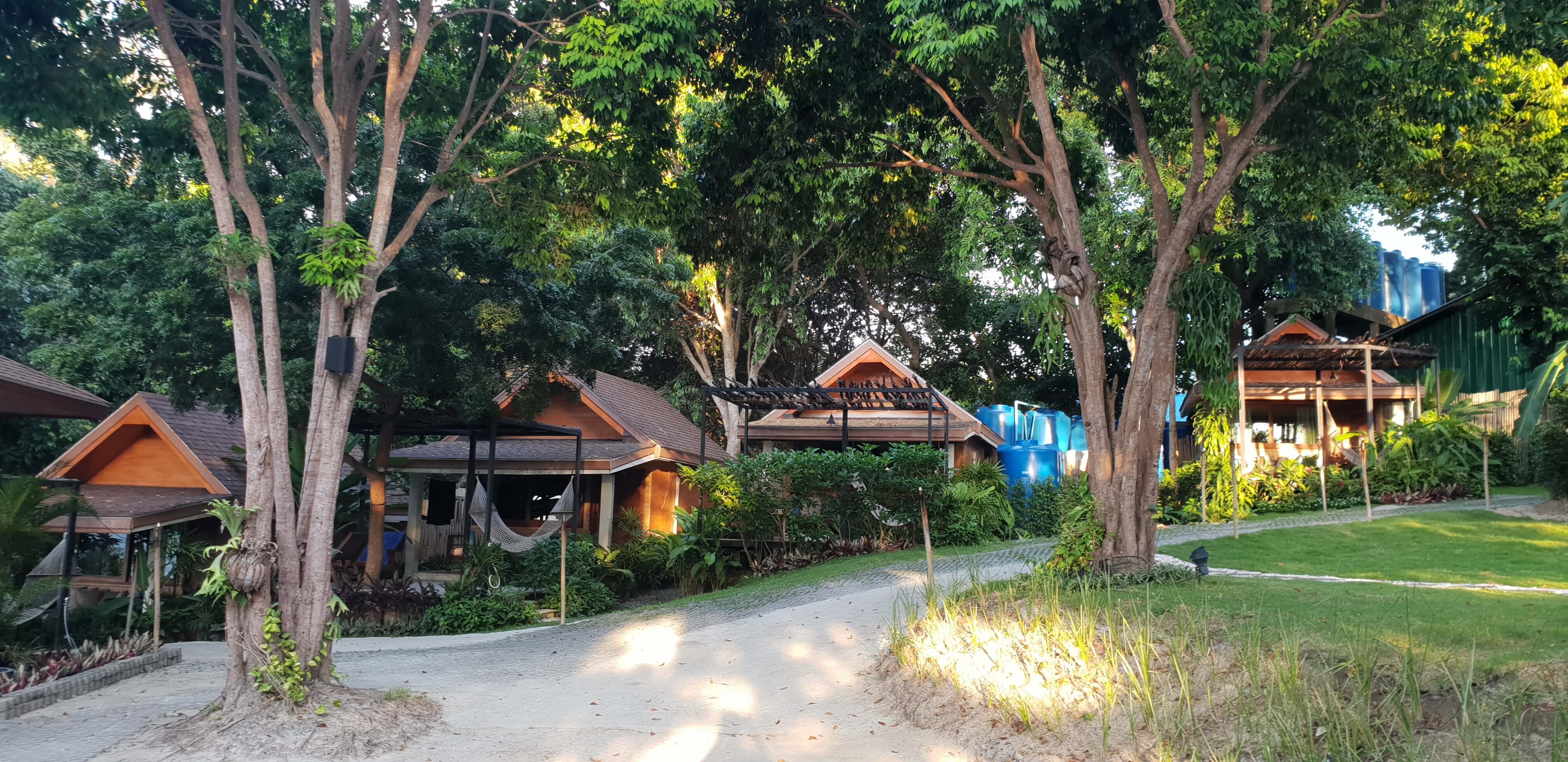 Cliff Lipe resort is the best luxury accomodation at the Sunset Beach