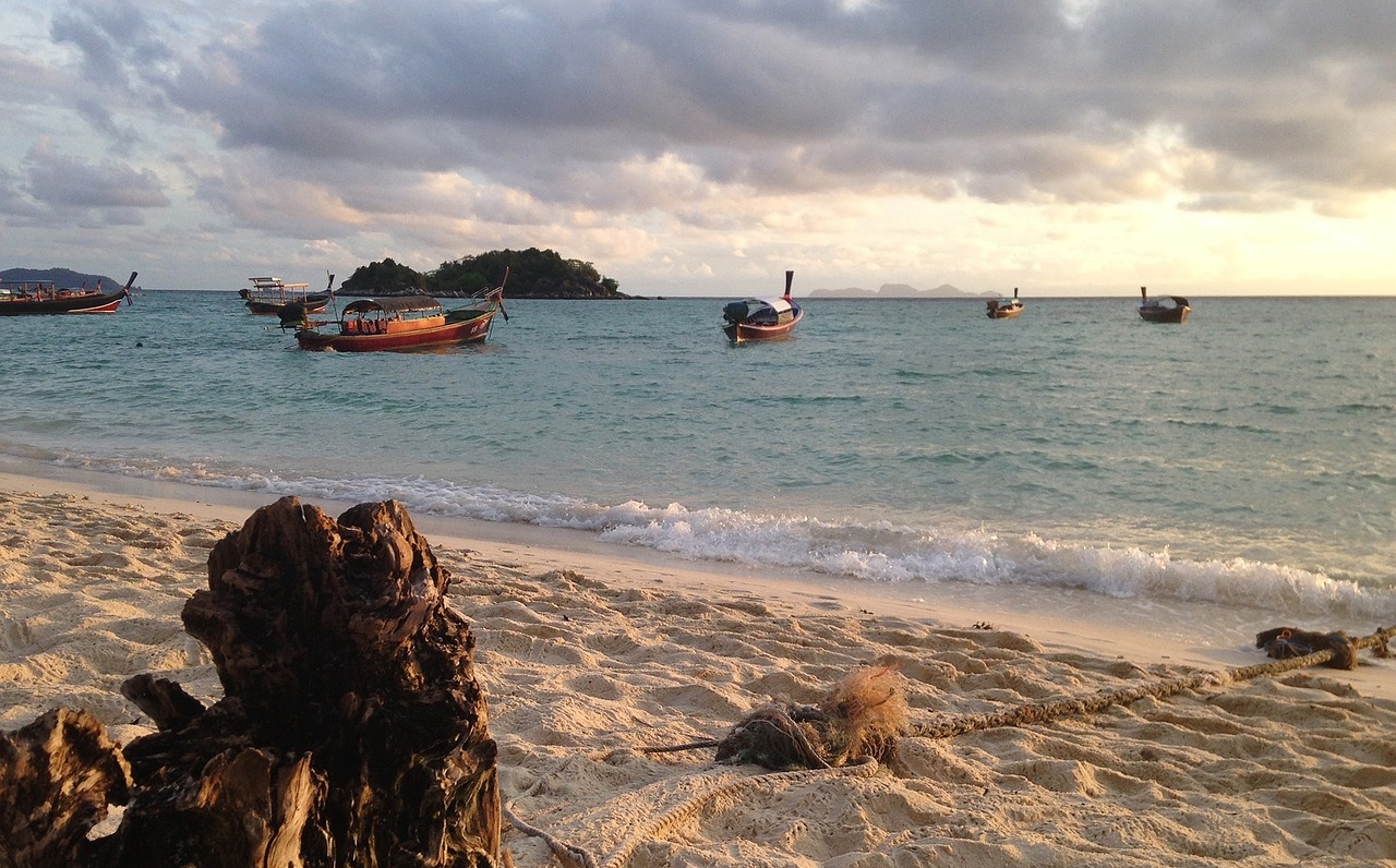 Sunrise Beach is the cleanest & the prettiest of the 3 beaches in Koh Lipe