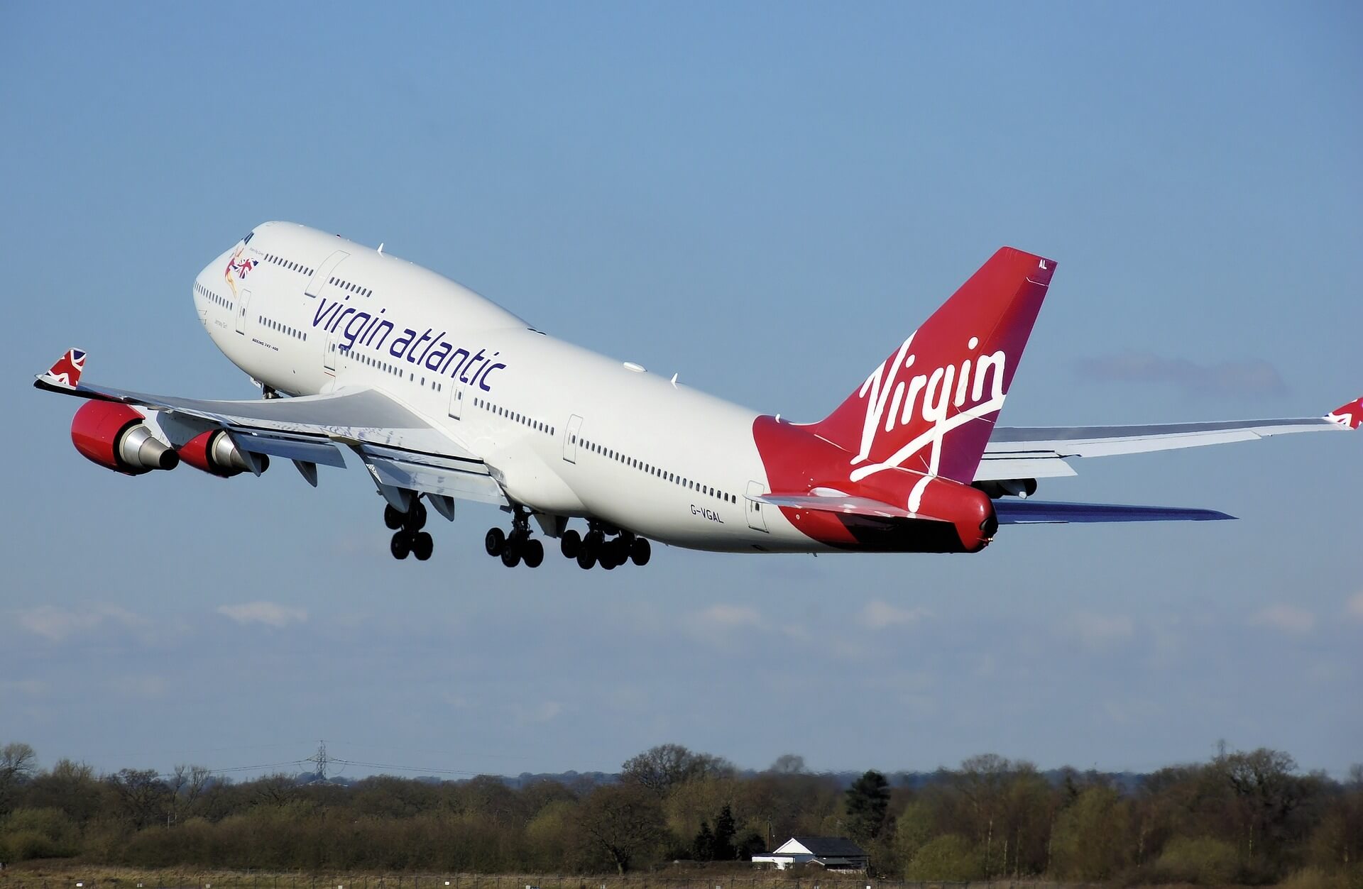 Richard Branson made a gutsy decision to launch the Virgin Atlantic airline