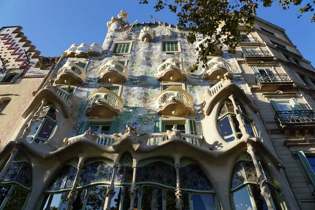Casa Batllo is Antoni Gaudí's spectacular architectural creation that's located in the centre of Barcelona city