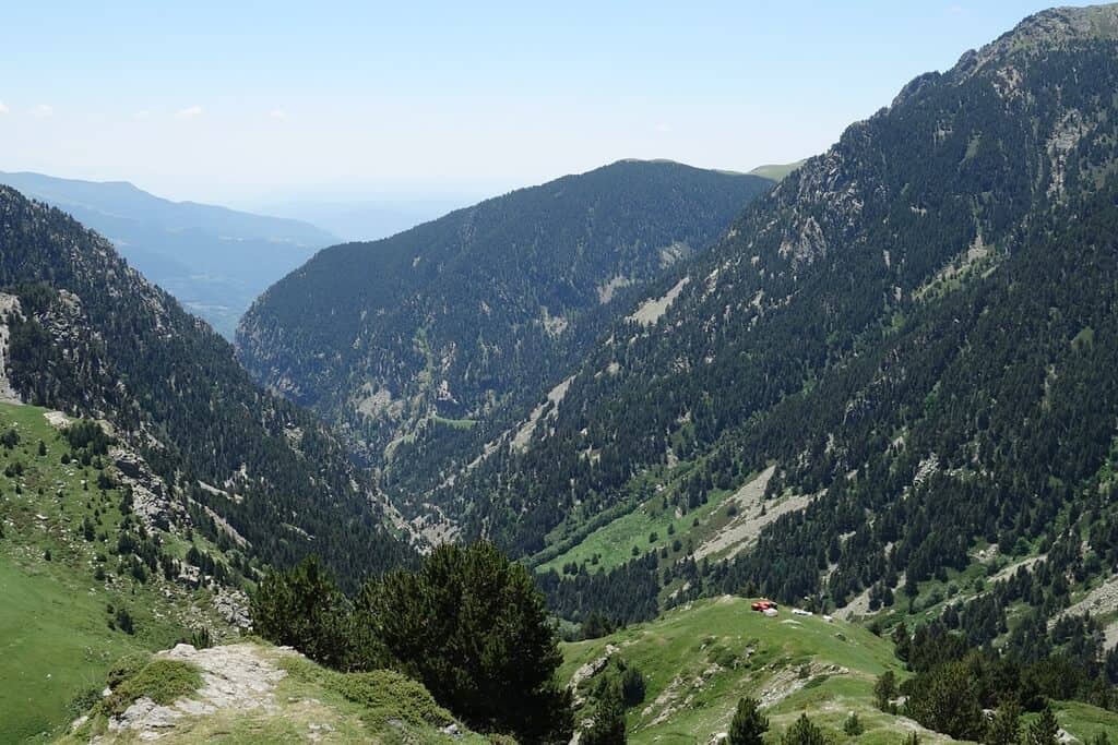 Hiking Vall de Nuria helps you escape the hustle and bustle of Barcelona city