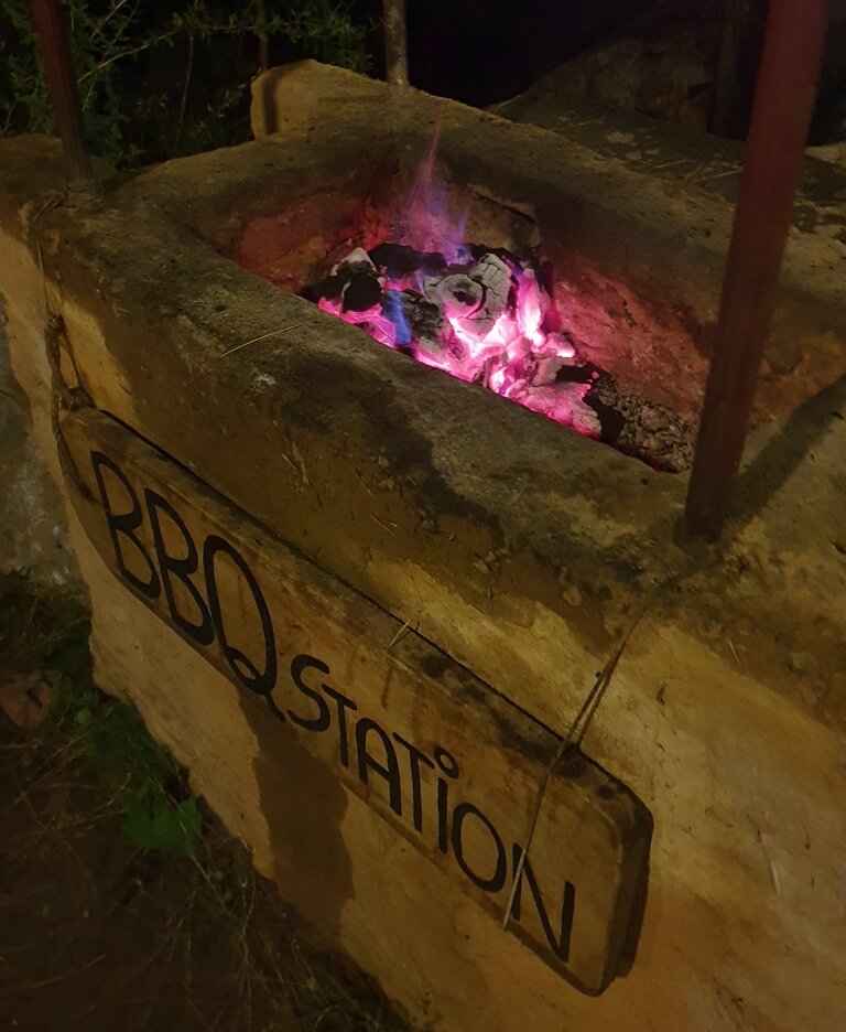 Barbecue nights and bonfires are organized by the owners on request