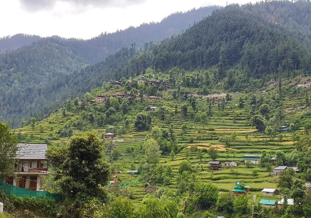 Jibhi is a scenic village located in the Banjar valley of the Kullu district