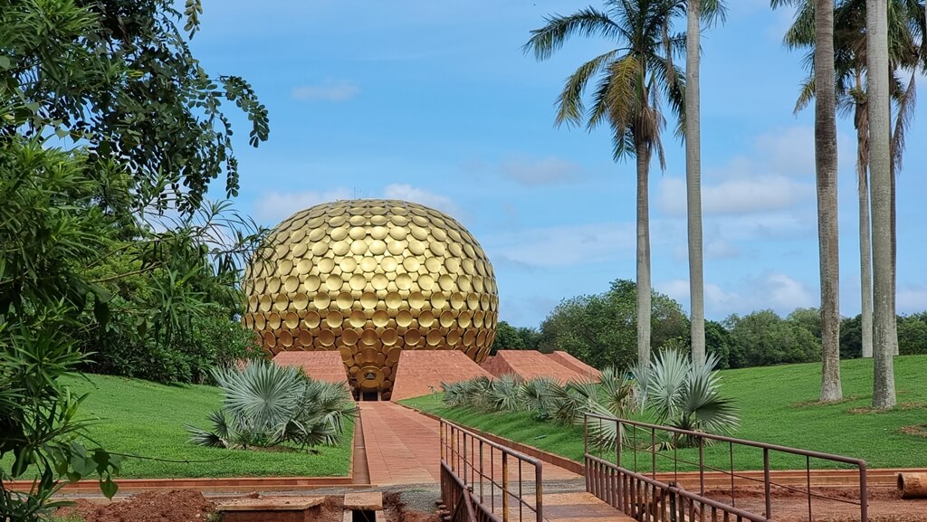 Participating in a meditation session in the Inner Chamber of the Matrimandir is one of the best things to do in Auroville