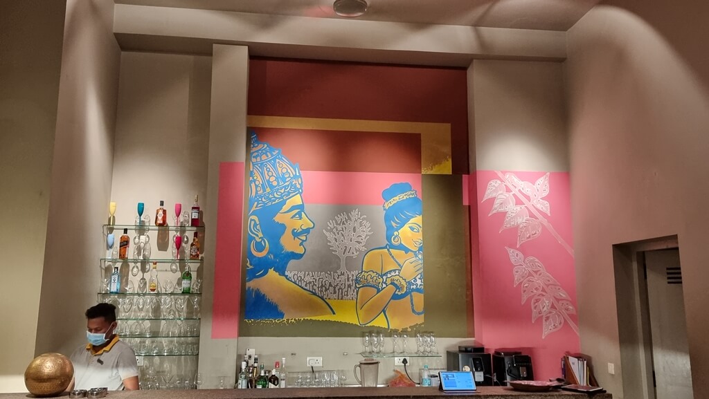 The Bar area with the dramatic wall painting gives Villa Shanti restaurant a vibrant appeal