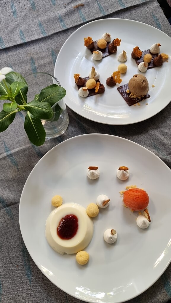 The exquisite presentation and classy plating of Vanilla Panna Cotta and La Villa's Special dessert