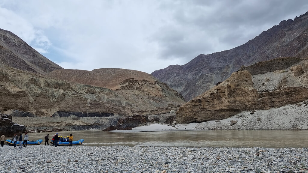 River Rafting in the Zanskar River is one of the best adventure-filled activities in the 7-day Leh Ladakh itinerary
