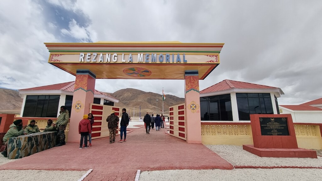 The Rezang La War Memorial is a must-visit place in your 7-day Leh Ladakh itinerary
